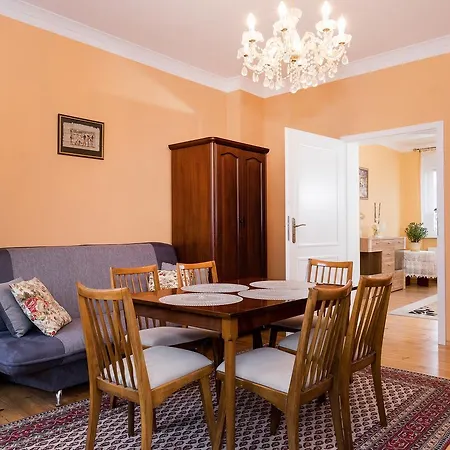 Апартаменты Economy Apartament Z Ogrodem W Centrum Колобжег