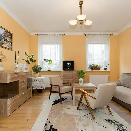 Апартаменты Economy Apartament Z Ogrodem W Centrum Колобжег