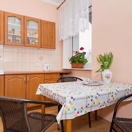 Апартаменты Economy Apartament Z Ogrodem W Centrum